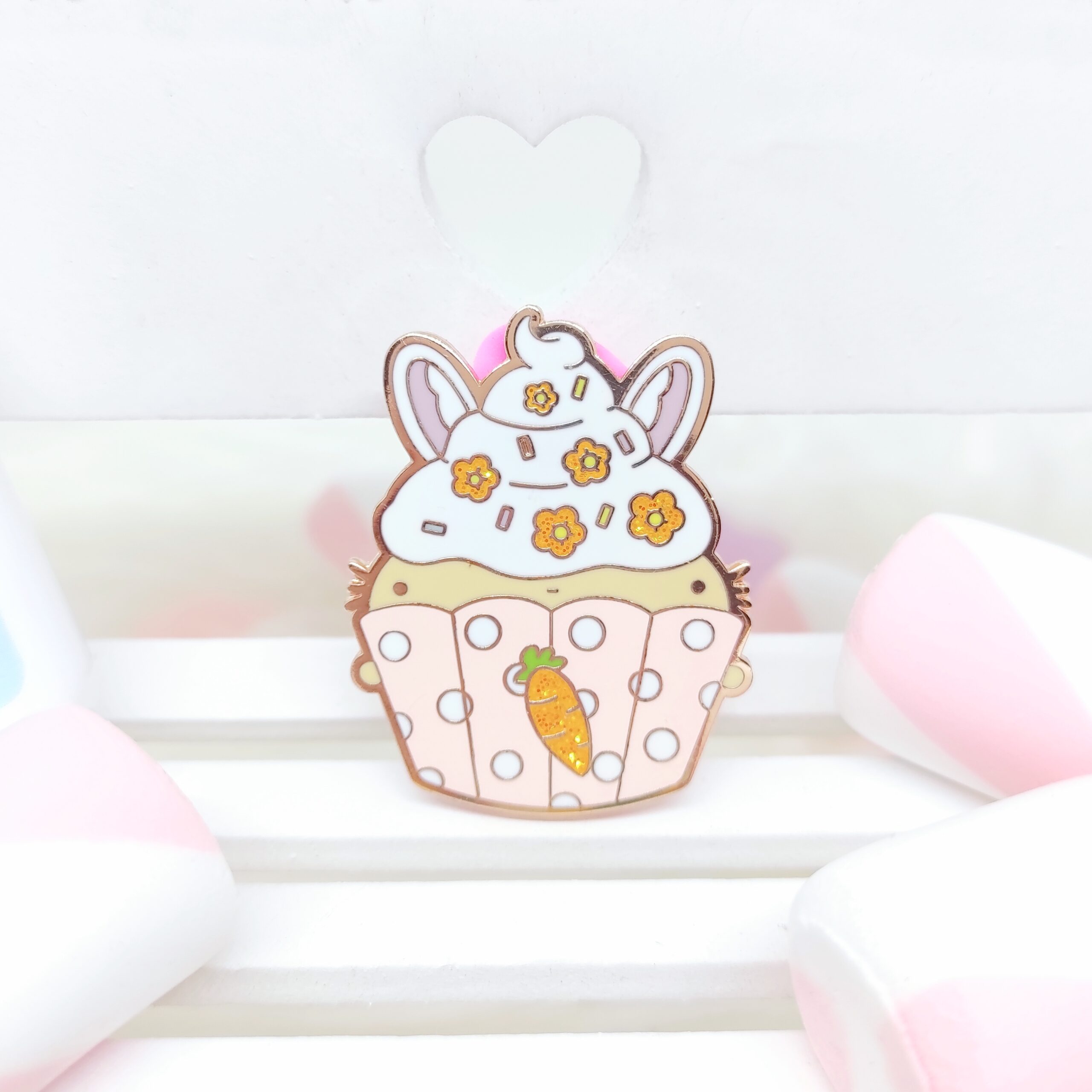 Conejito Cupcake - PIN METÁLICO
